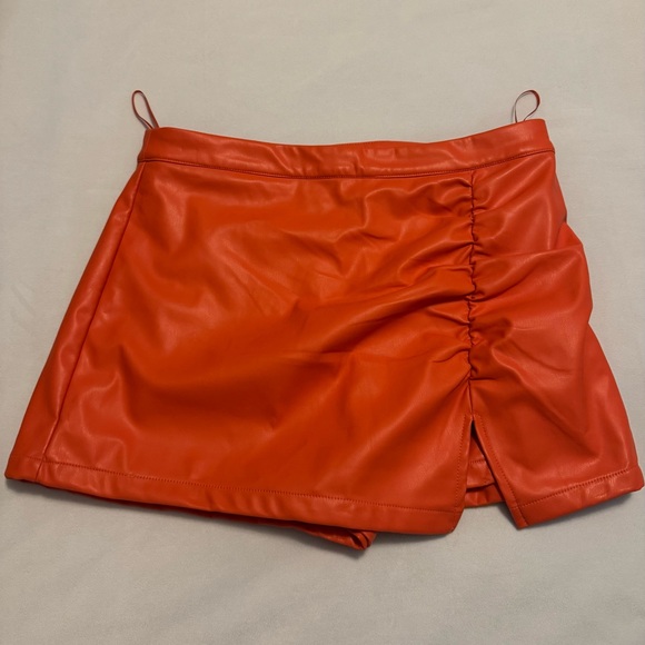 Bright Orange Faux Leather SKORT‎ - Picture 5 of 5